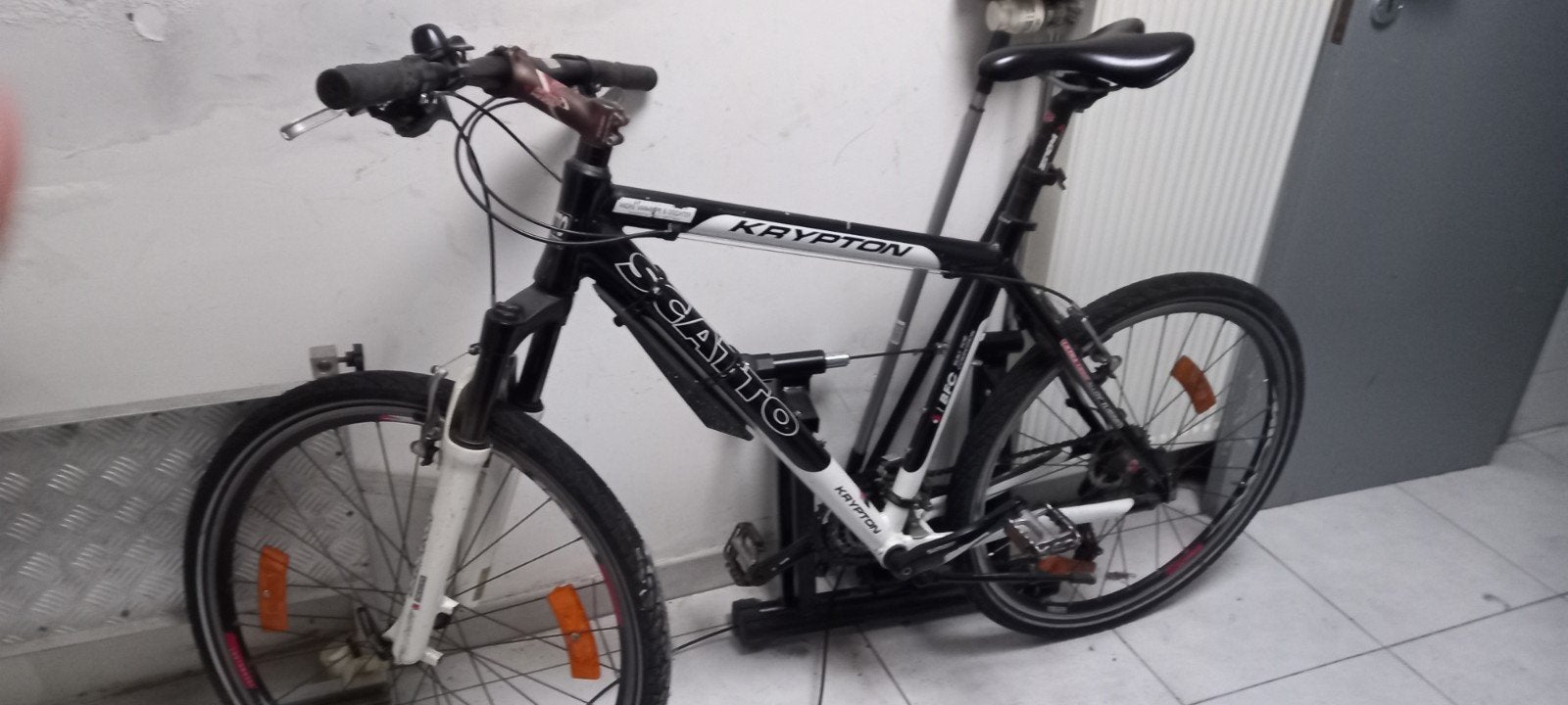 scatto krypton, Vélos & Vélomoteurs, Vélos | Hommes | Vélos de sport & Vélo de randonnée, Autres marques, Frein sur jante, Enlèvement