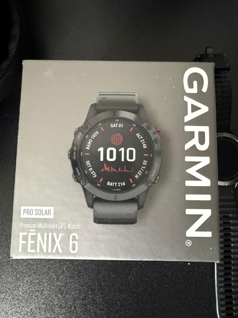 Garmin Fenix 6 PRO SOLAR, Handtassen en Accessoires, Sporthorloges, Zwart, Ophalen of Verzenden, Zo goed als nieuw, Waterdicht