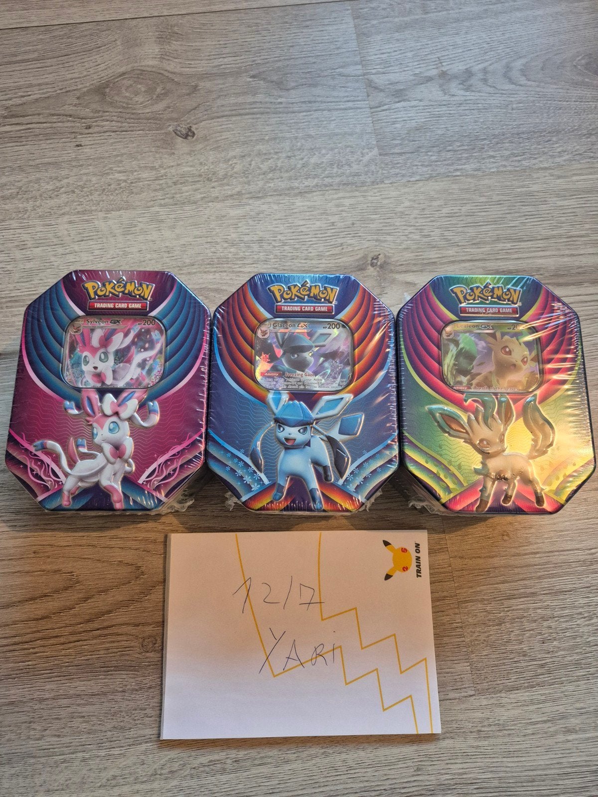 Eeveelutions tin set sun & moon, Ophalen of Verzenden, Nieuw