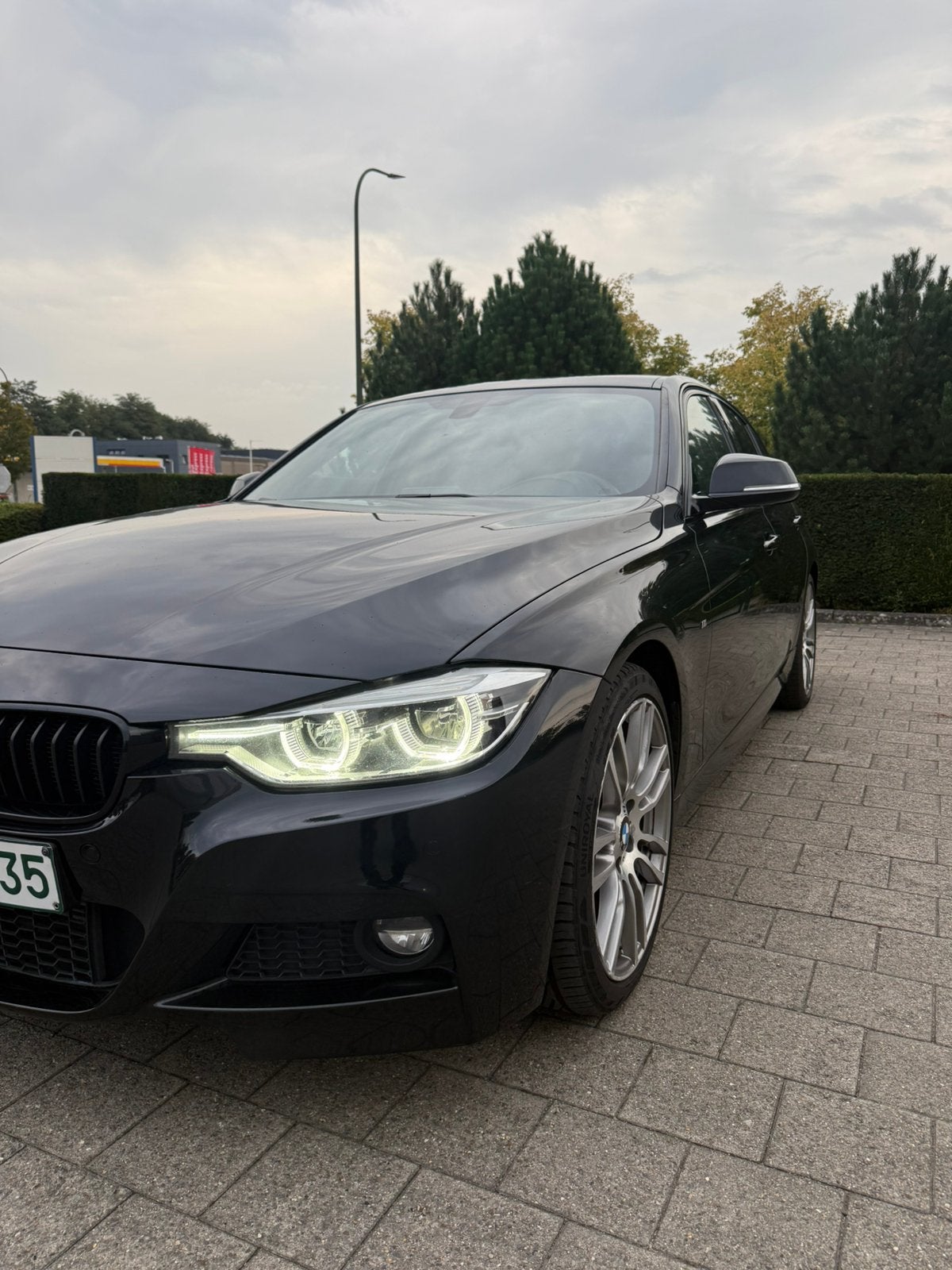 BMW 318D Pack M sport- Automatique - Carnet d’entretien, Auto's, Automaat, Zwart, Diesel, Particulier