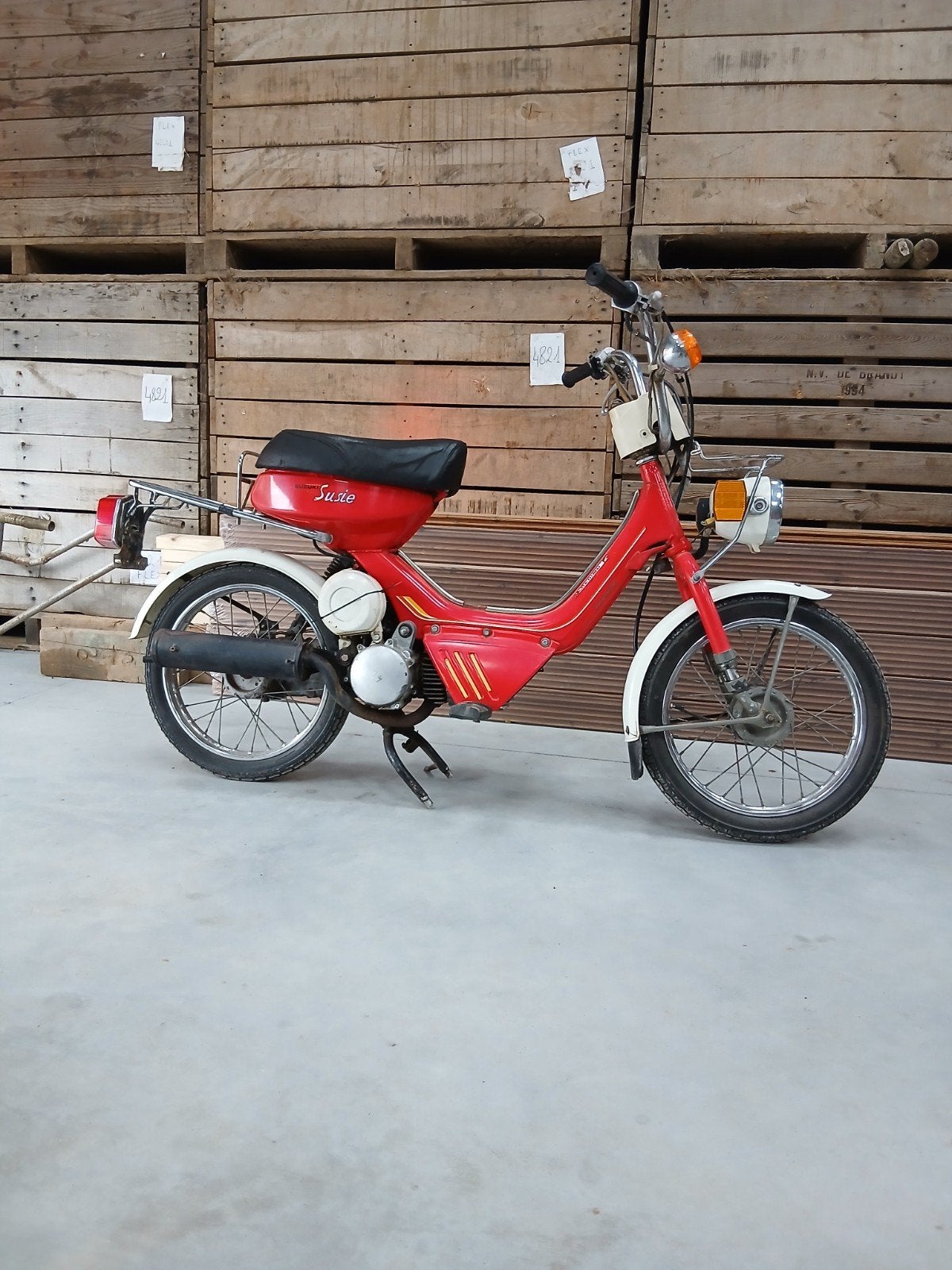 Suzuki fa50 suzie, Fietsen en Brommers, Ophalen, Overige modellen, 50 cc, 0 versnellingen