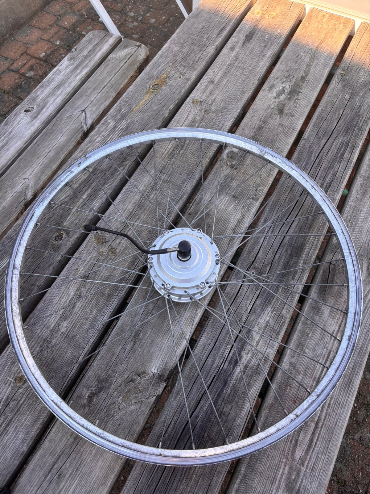 29 inch 250w voorwiel met controller en de accsesories, Fietsen en Brommers, Overige materialen, Zo goed als nieuw, Motor, Ophalen