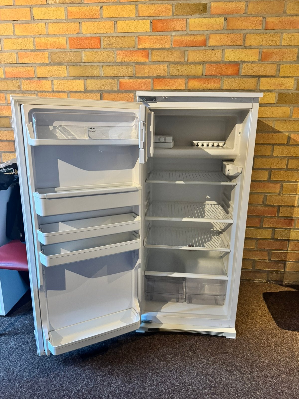 Frigo très bon état, Electroménager, Avec compartiment congélateur, Utilisé, 45 à 60 cm, Enlèvement