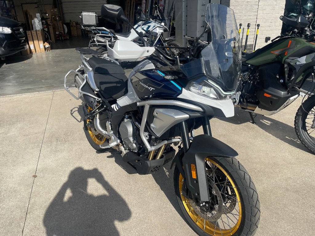 CFMOTO 700MT ADV, 700 cc, 2 cilinders, Motorrijbewijs A, Traction Control
