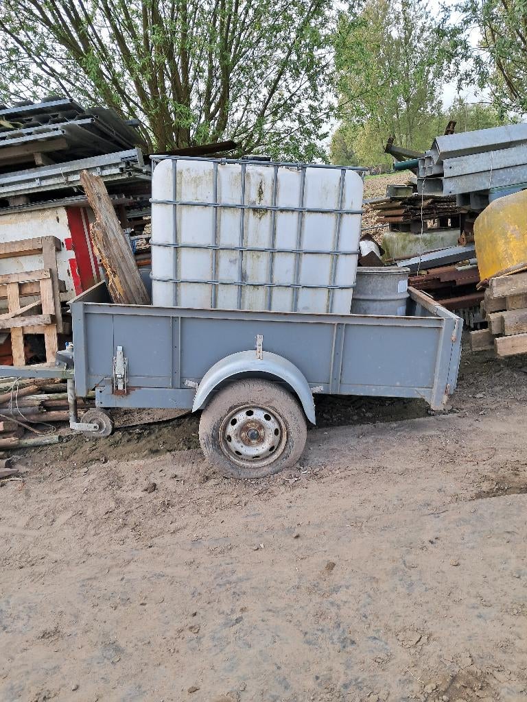 Remorque met watervat, Pâturage