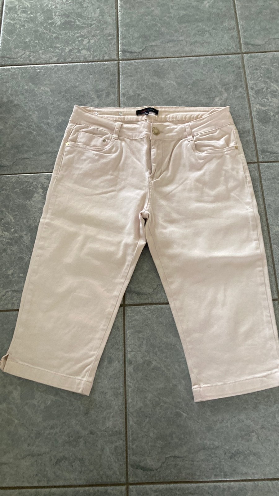 Korte broek LolaLiza maat 44, Kleding | Dames, Ophalen of Verzenden, Zo goed als nieuw, Maat 42/44 (L)