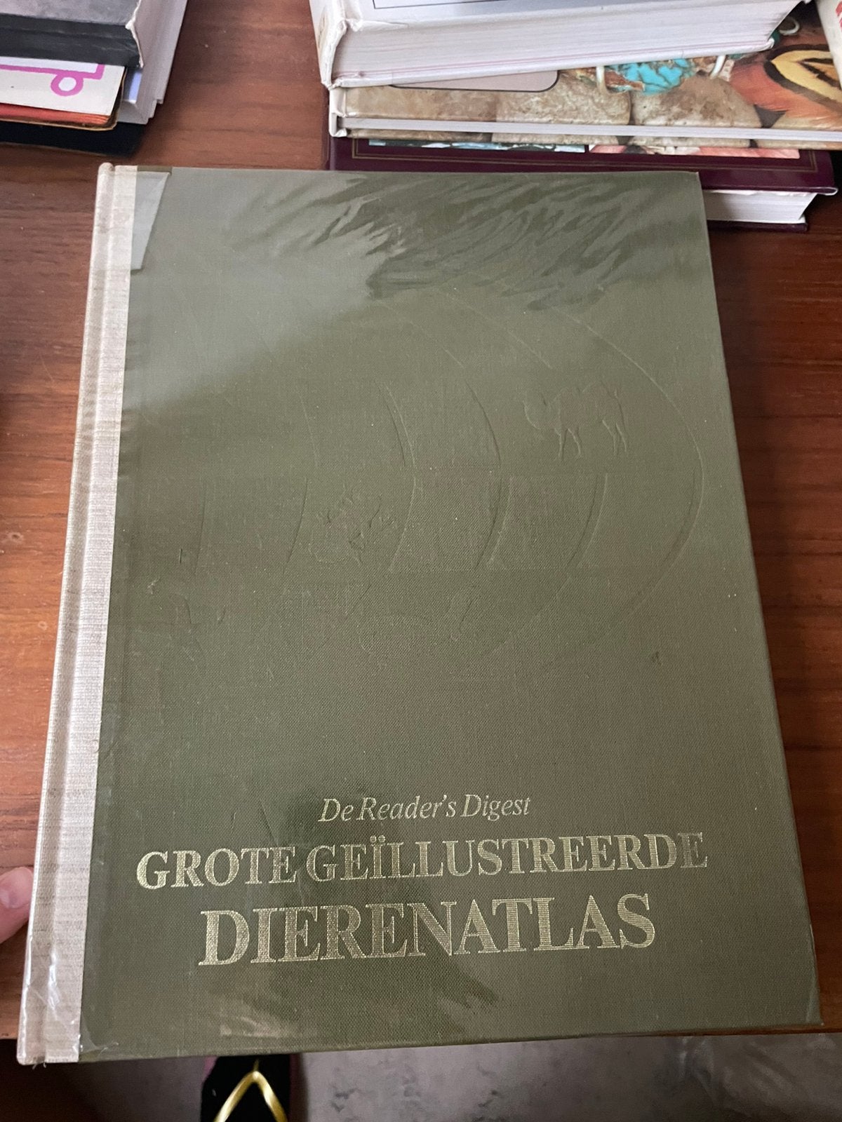 Boek Dierenatlas met illustraties, Ophalen, Gelezen