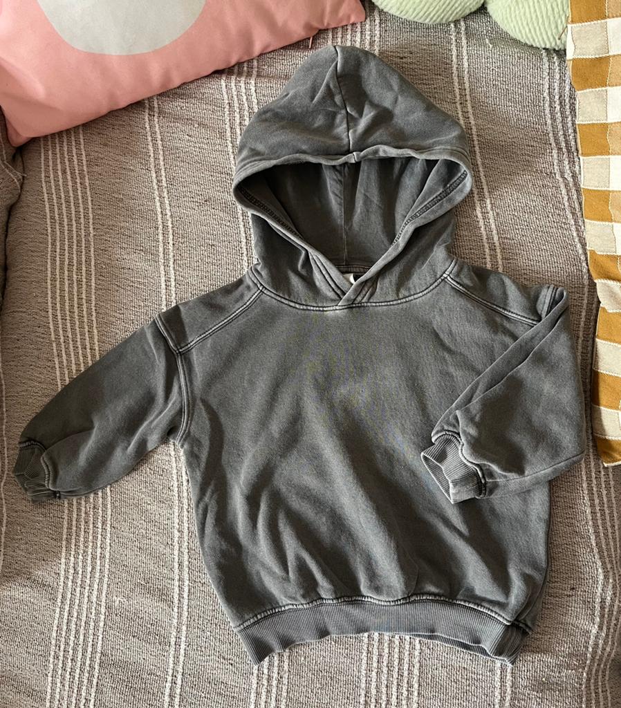 Sweat à capuche h&m bebé 12 mois, Enfants & Bébés, Enlèvement, Comme neuf, Garçon ou Fille, Pull ou Veste