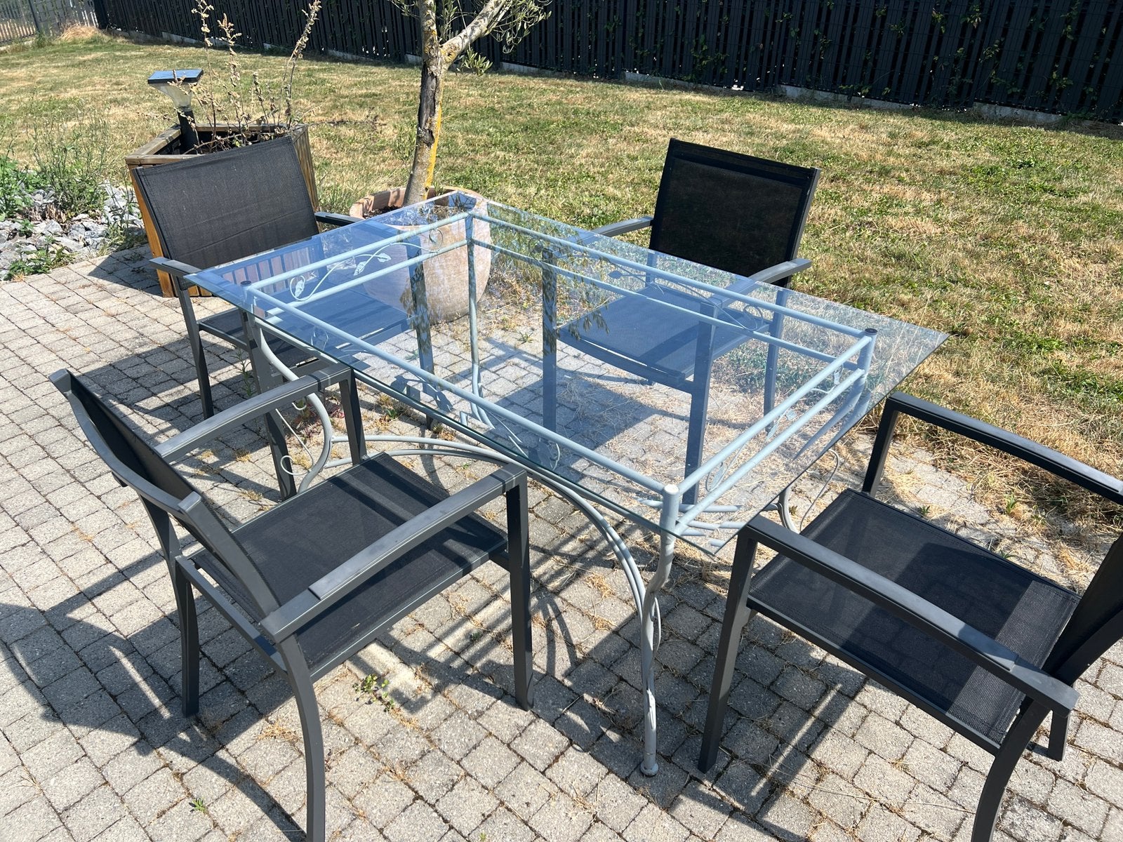 Une table en cerre et 4 chaises d’occasion, Ophalen, Gebruikt