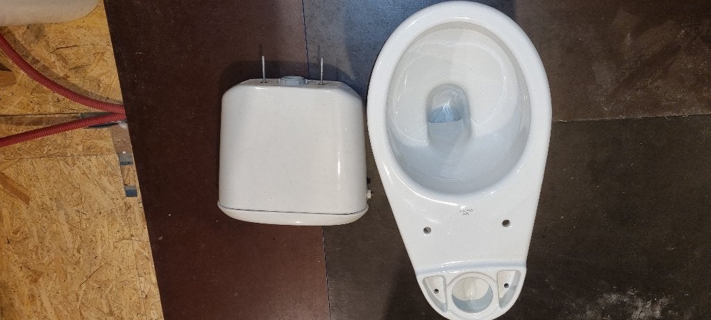 wc-pot Ideal Standard . Nieuw, Ophalen, Nieuw