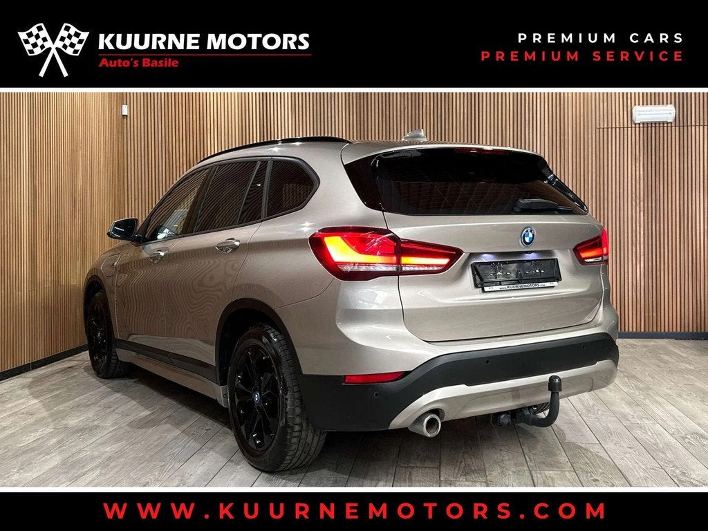 BMW X1 xDrive25e Led/Hud/GpsPro/Cam/Keyless/VerwZet *1j gara, 4 deurs, Stof, Gebruikt, Bedrijf