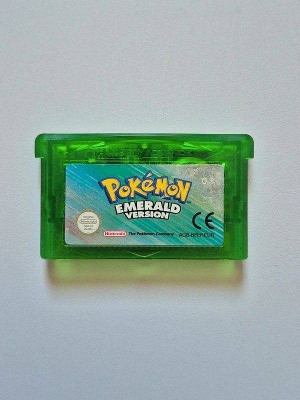 Pokémon Emerald game boy advance, Ophalen of Verzenden, Zo goed als nieuw