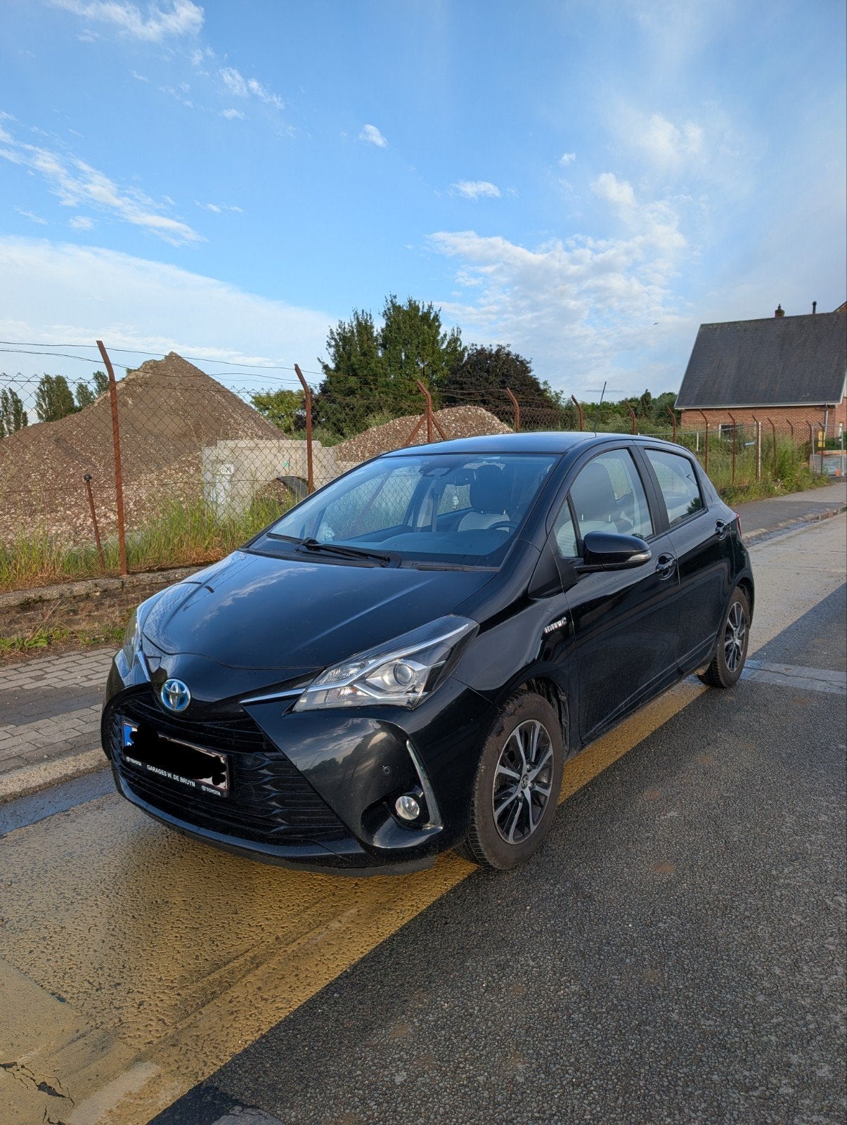 Toyota Yaris hybride léger (2018) - 110 000 km, Euro 5, Achat, 5 portes, Automatique