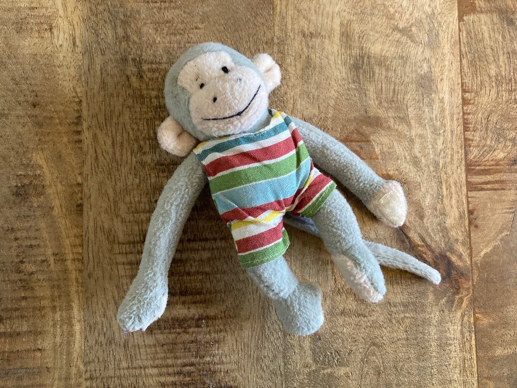 Klein knuffeltje Pippo of Popi - Ajena / Bayard, Enfants & Bébés, Enlèvement ou Envoi, Utilisé, Singe, Petit (moins de 20 cm)