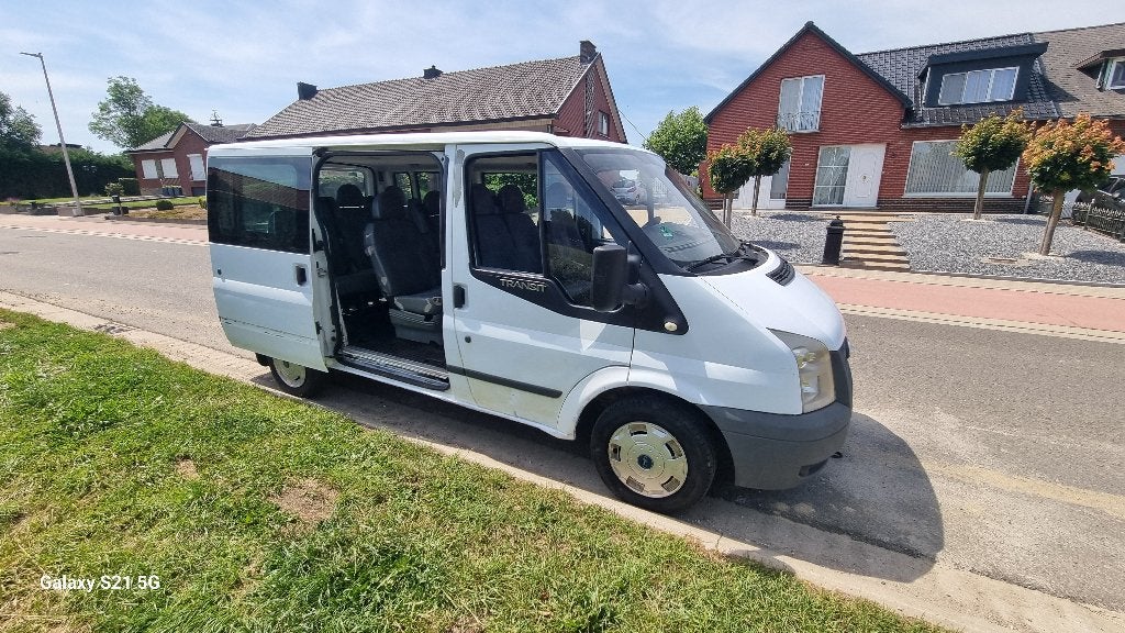 Ford Transit 9per.  Minibus 2.2tdci LEES ADVERTENTIE, Autos, Achat, Boîte manuelle, 5 portes, 96 kW