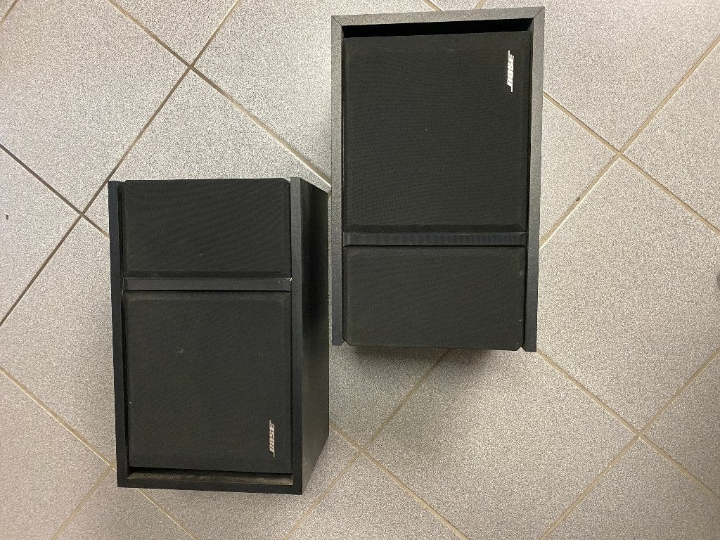 enceintes BOSE 301 SERIES III, Enlèvement, Utilisé, 120 watts ou plus, Haut-parleurs Frontaux, Arrière ou Stéréo