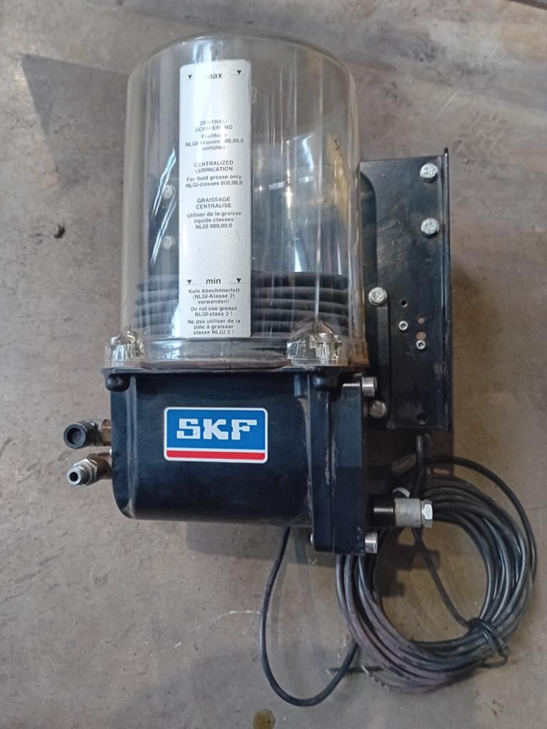SKF KFB1-M-W+924 smeereenheid, Ophalen