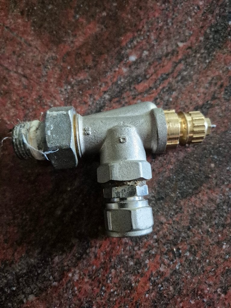 Raccords vannes thermostatiques, Enlèvement ou Envoi, Comme neuf