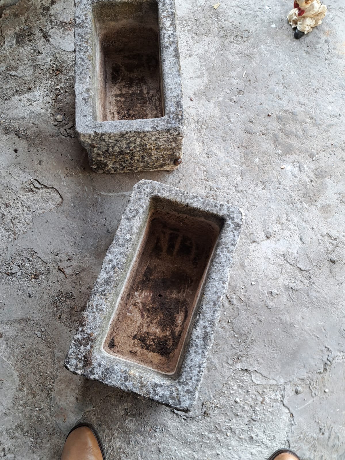 Betonnen bloembakken, Ophalen, Zo goed als nieuw, Beton, Tuin