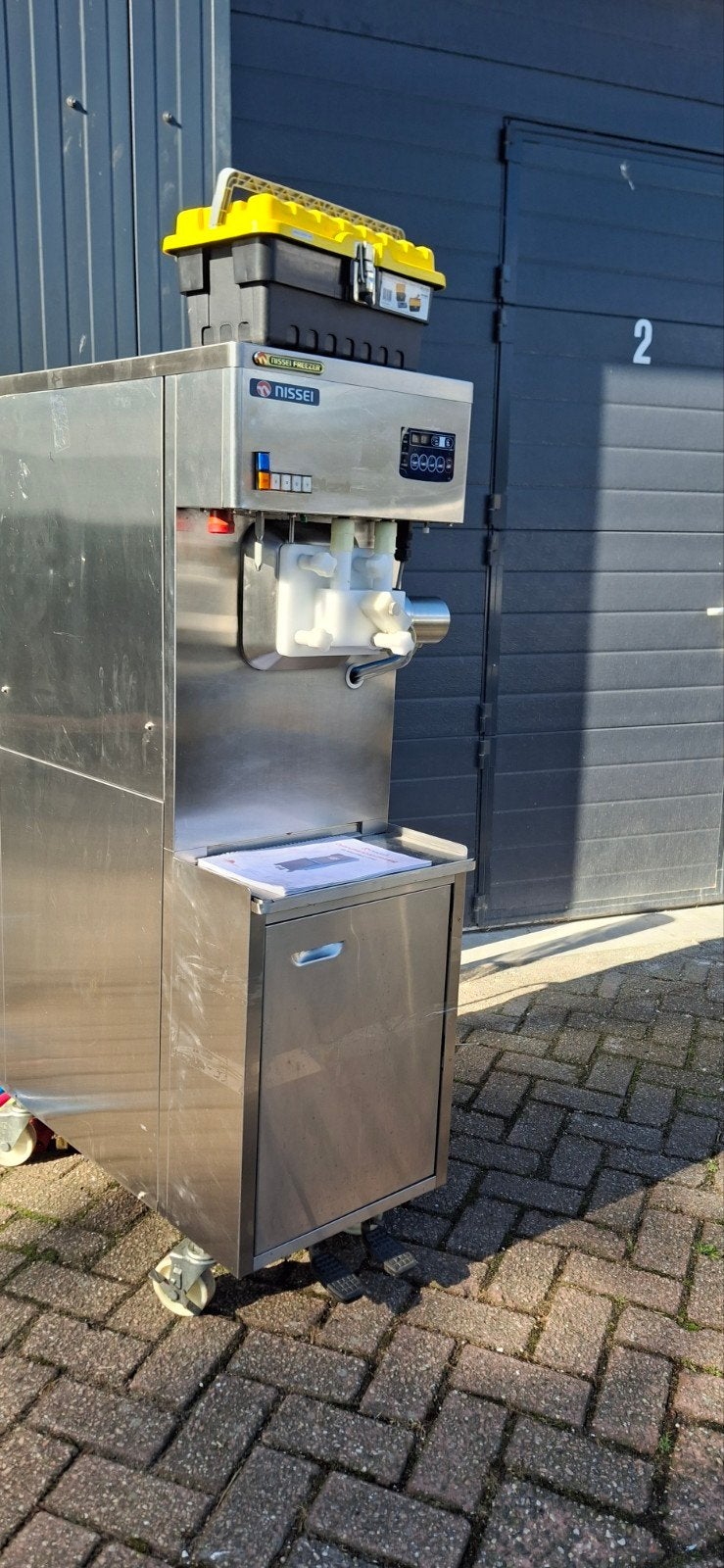 softijsmachine NISSEI 4 smaken, Ophalen of Verzenden