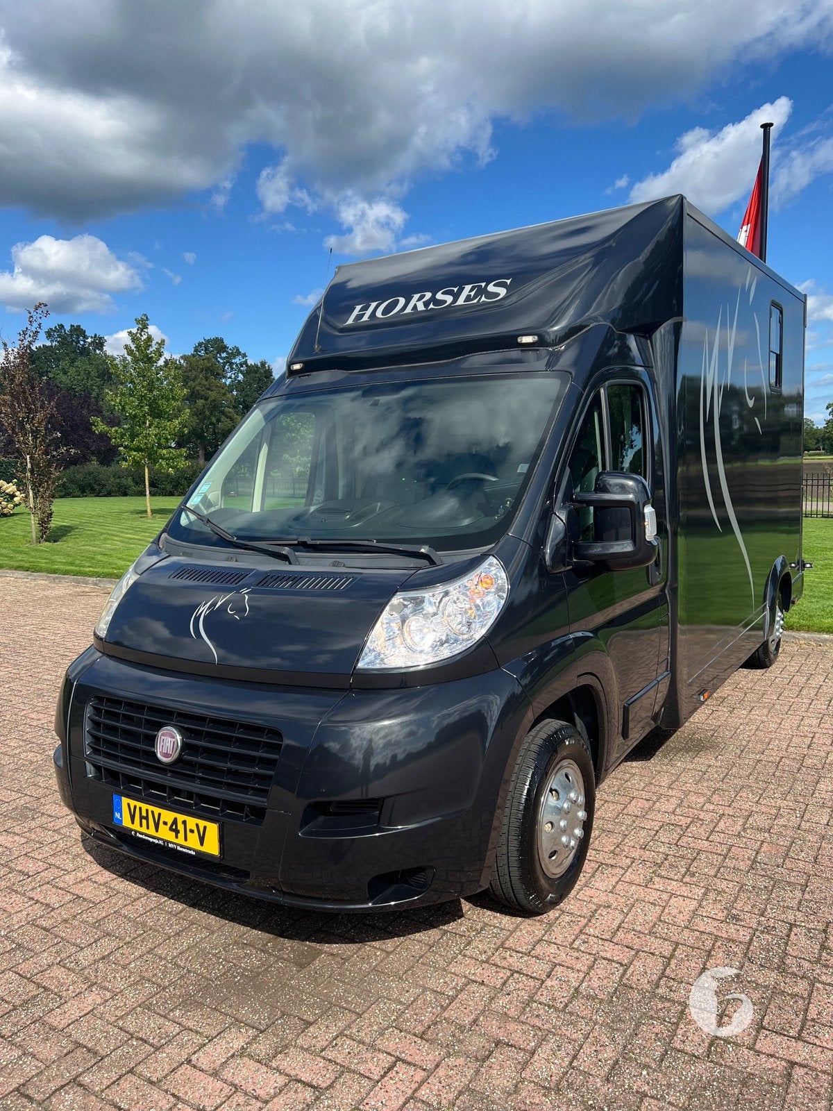 Prachtige FIAT paardencamionette! Jonge opbouw uit 2020!, Enlèvement, Comme neuf