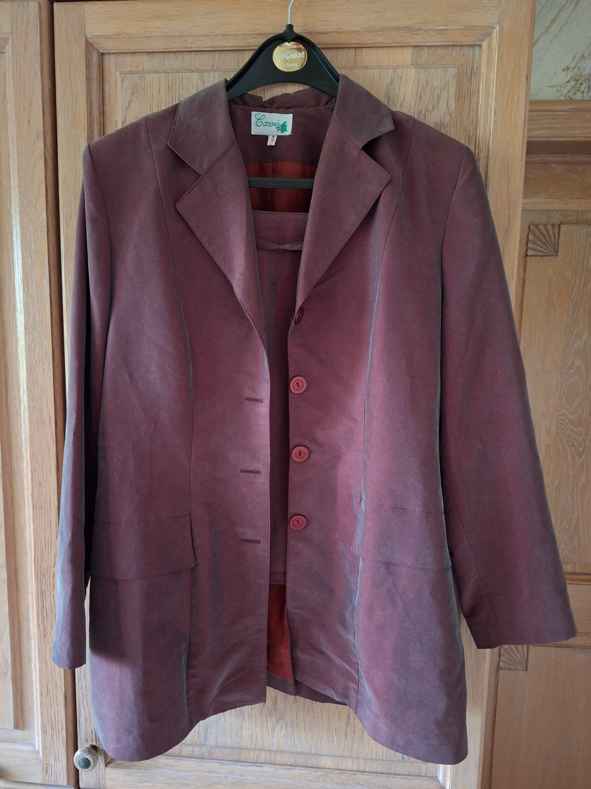 Costume pour femme, taille 40, porté une seule fois, Neuf, Taille 38/40 (M), Cassis Collection, Enlèvement ou Envoi