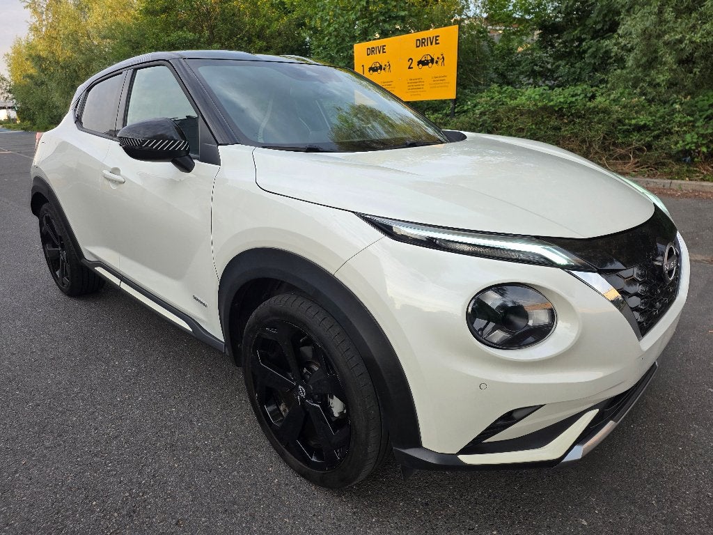 NISSAN JUKE 1.6 HYBRID 143 PK 09/2022  PREMIÈRE ED. CAMERA, Auto's, 4 cilinders, Wit, Bedrijf, 5 zetels