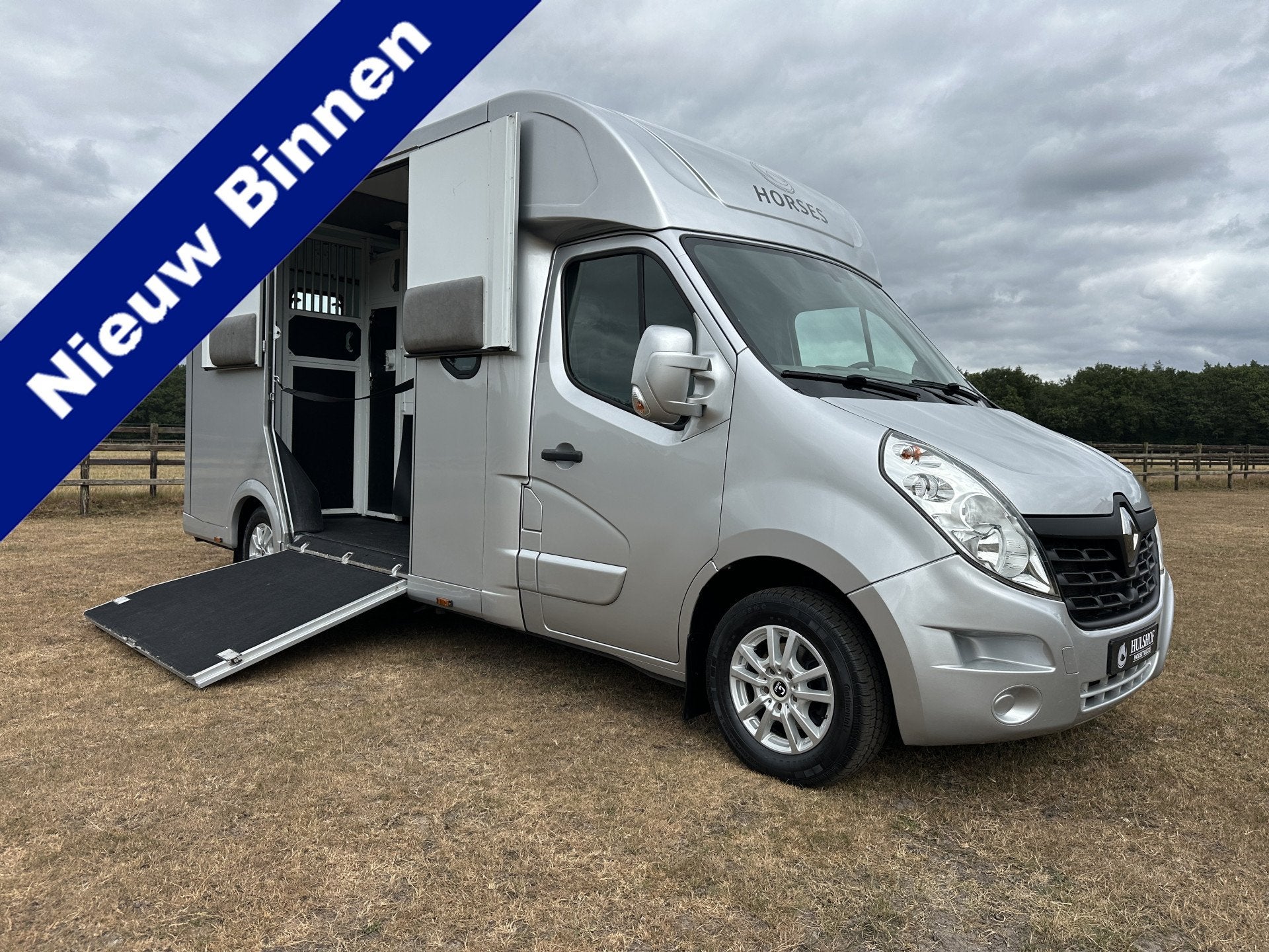 Renault Master THEAULT 2-paards paardenvrachtwagen dubbel ca, Info@hulshof-trading.nl, Utilisé, Harskamperweg 60
3774JR  KOOTWIJKERBROEK, NL