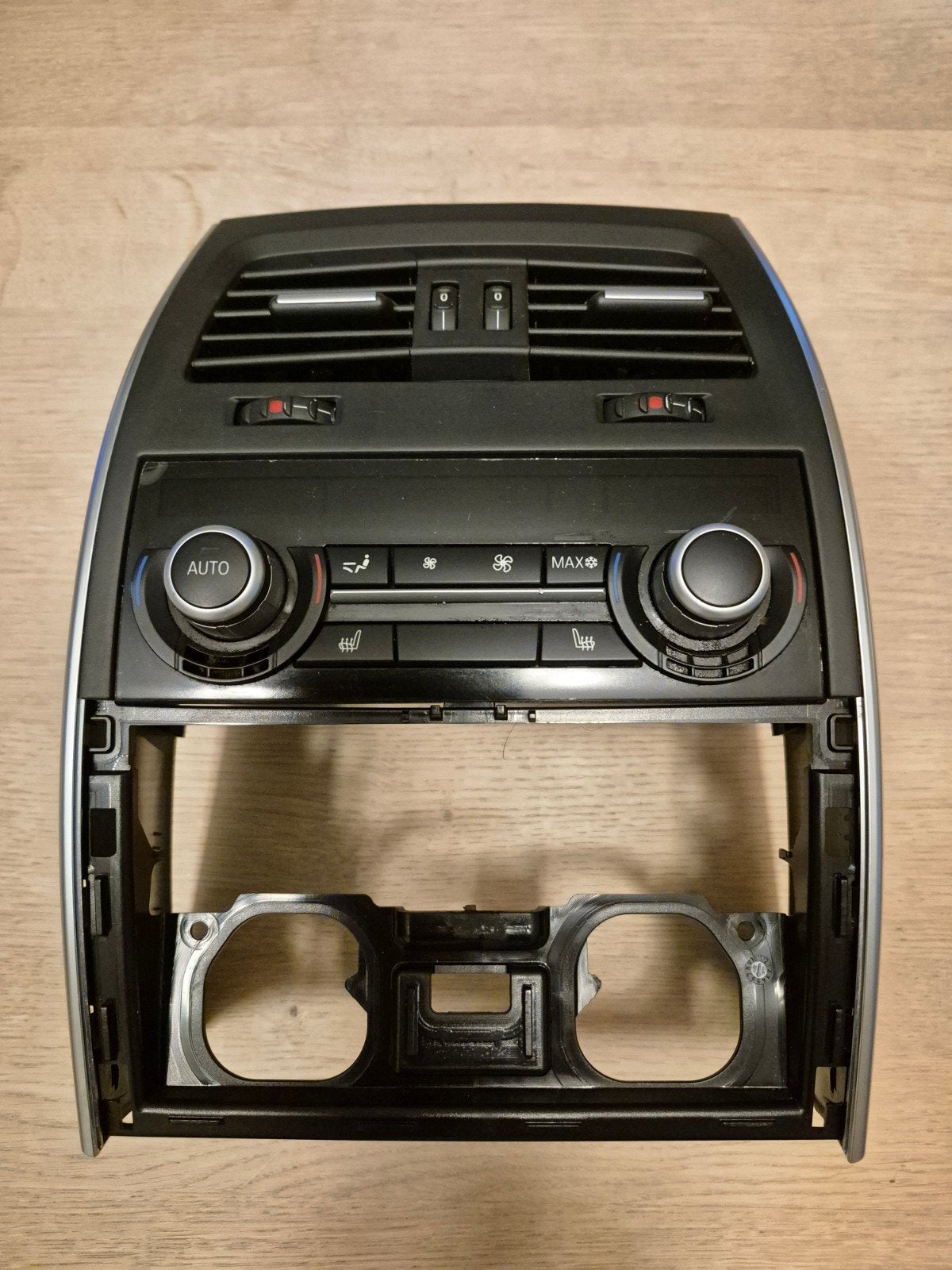 BMW F07 GT.  Console centrale arrière climatisation

Console, Autos : Pièces & Accessoires, Enlèvement, BMW