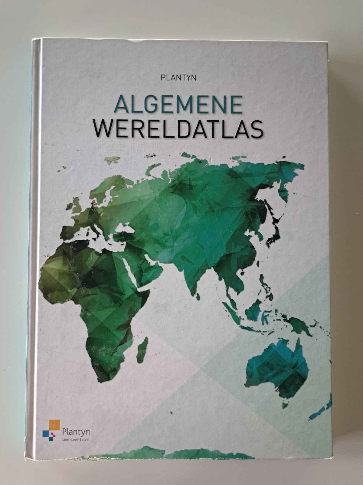Plantyn Algemene Wereldatlas editie 2012, Enlèvement, Dirk Vanderhallen Etienne Van Hecke