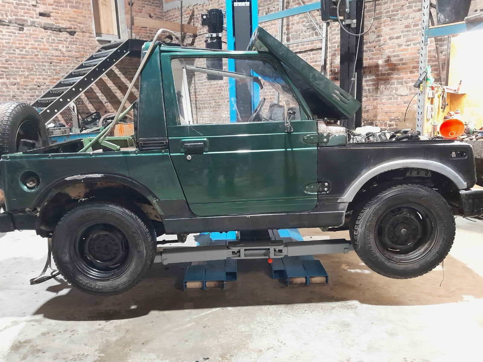 suzuki sj 410, Ophalen, Suzuki