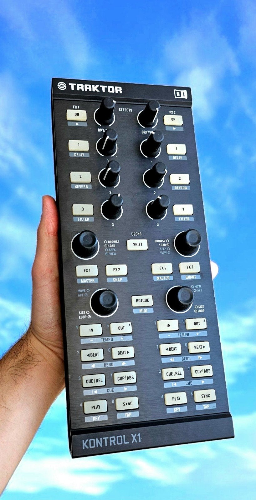 Contrôleur DJ Native Instruments Traktor Kontrol X1, Enlèvement ou Envoi, Comme neuf