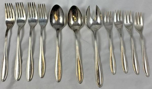 Ensemble de couverts en métal argenté WMF Innsbruck 90 Ensem, Envoi, Comme neuf, Inox ou Chrome, Ensemble de couverts