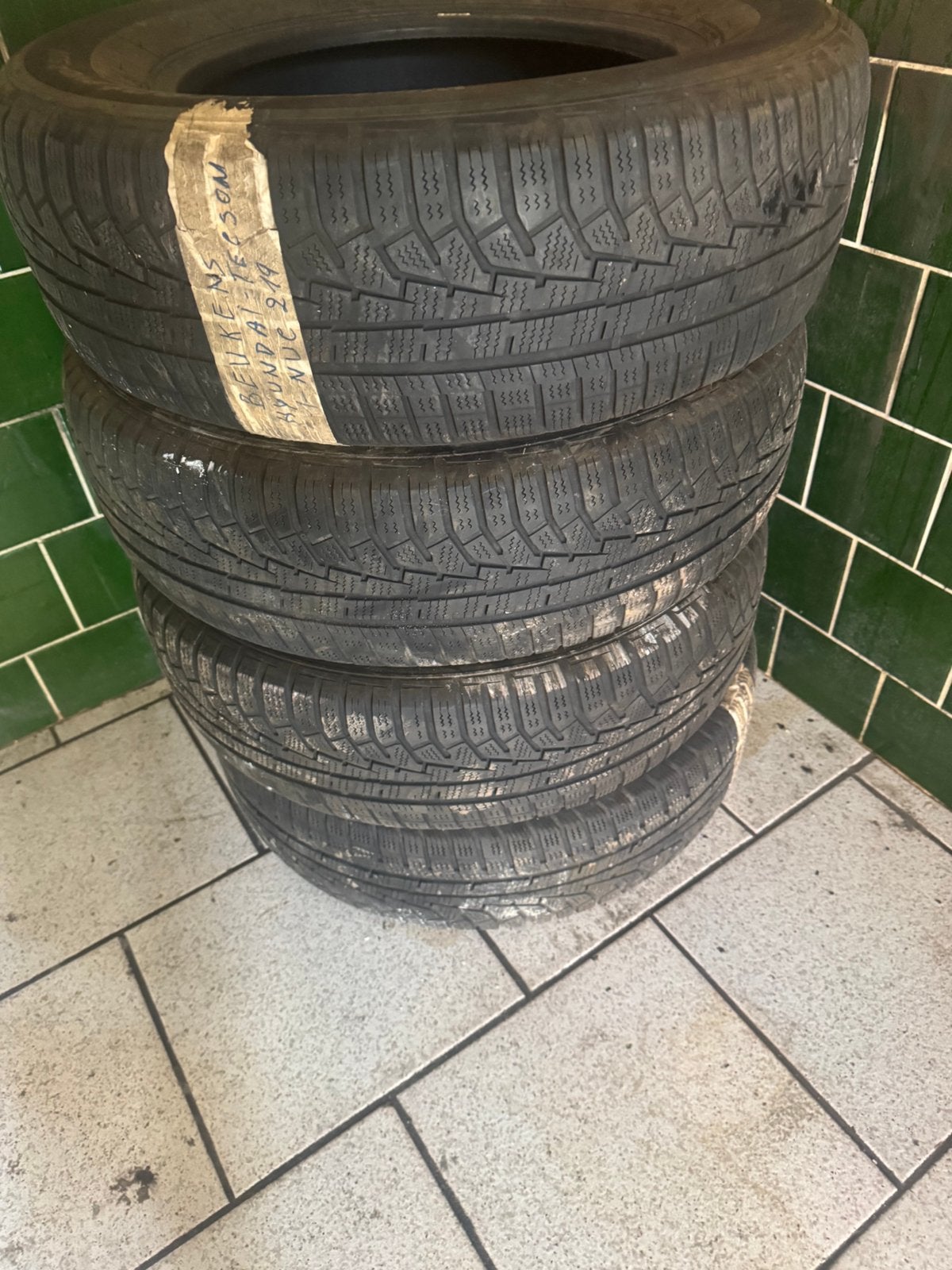 4 pneus hankook 215/70r16, Autos : Pièces & Accessoires, Pneus & Jantes, Enlèvement, Pneu(s)