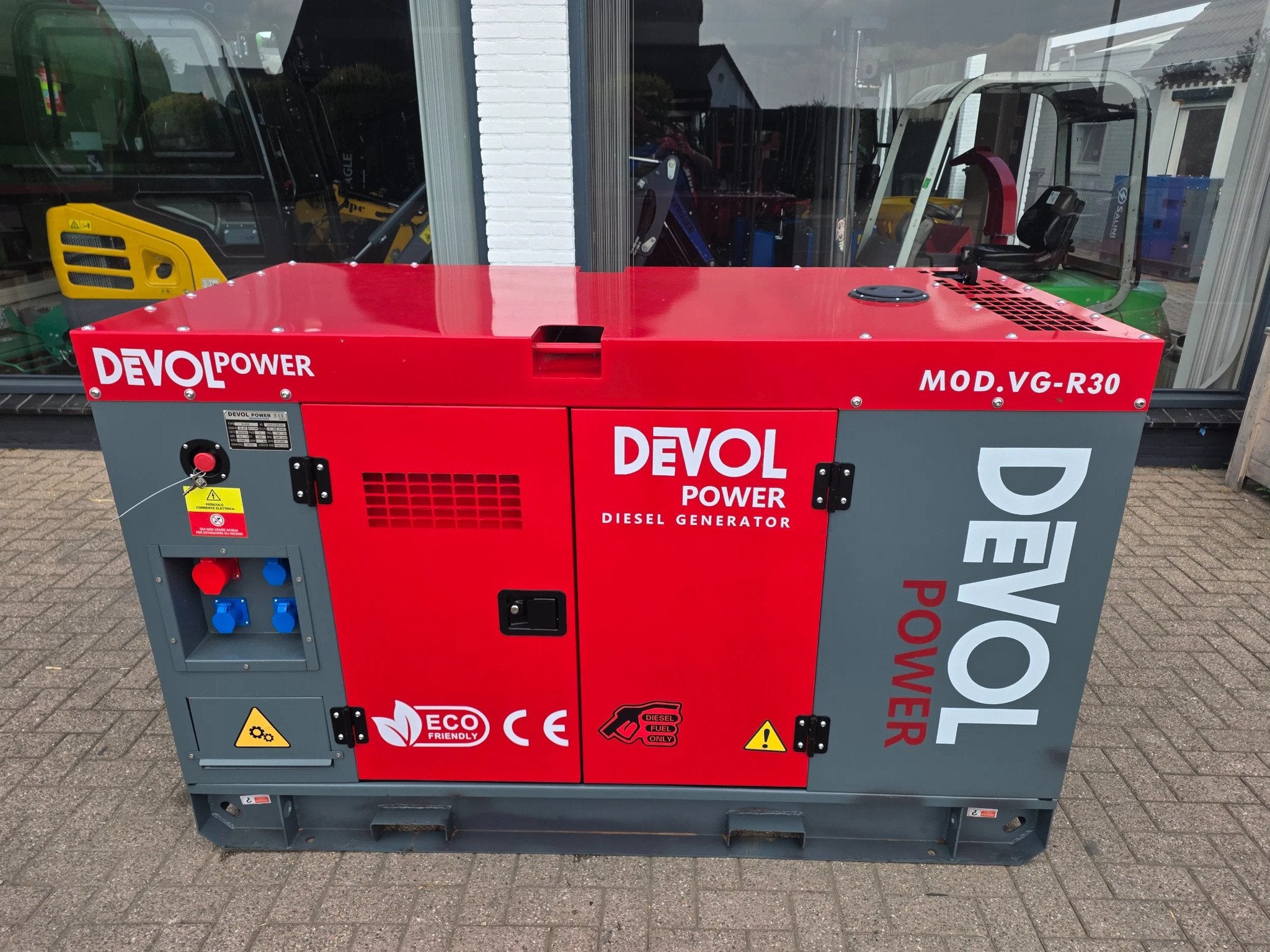 Devol Generator 37.5 kva noodstroom aggregaat (bj 2026)
