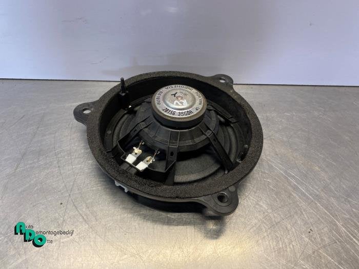 Haut-parleur d'un Nissan Note (Note 13-), -, 3 mois de garantie, Utilisé, -