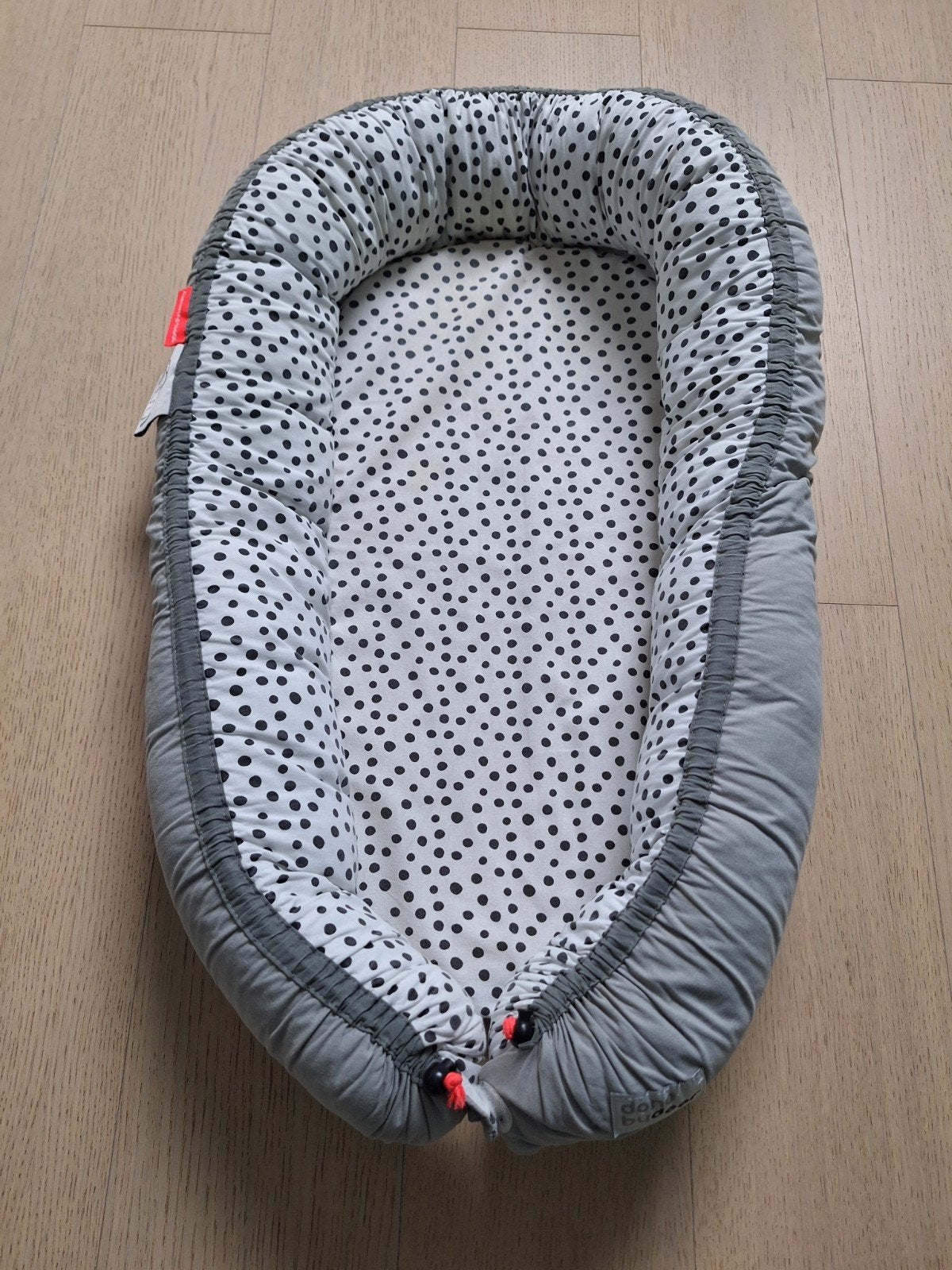 Babynestje Done By Deer, Kinderen en Baby's, Ophalen, Gebruikt