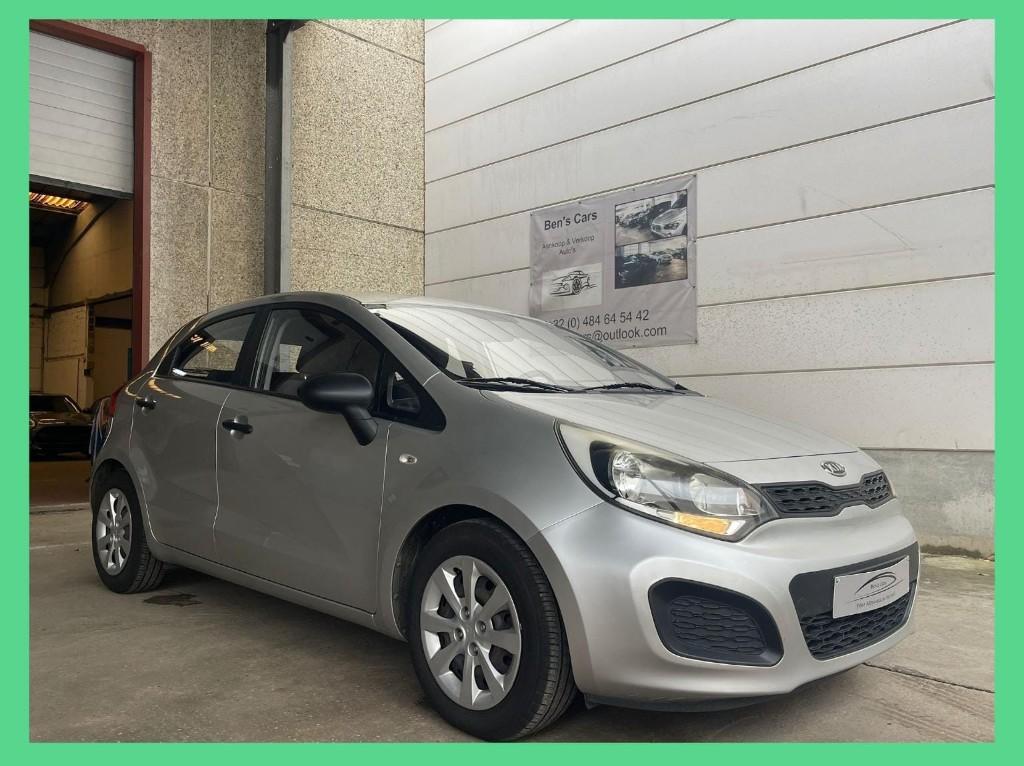 Kia Rio 1.2i Benzine * Airco *, Auto's, Kia, Euro 5, Stof, Electronic Stability Program (ESP), Bedrijf