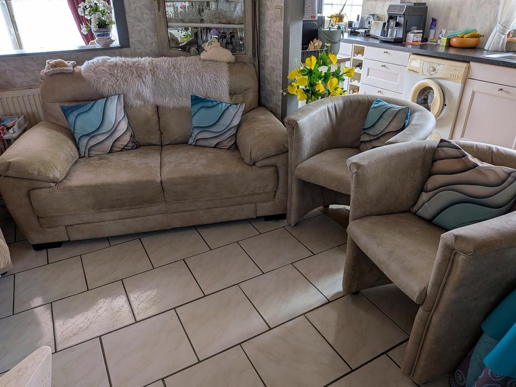 Ensemble Fauteuil & 2 Chaises, Enlèvement, Comme neuf, Cuir