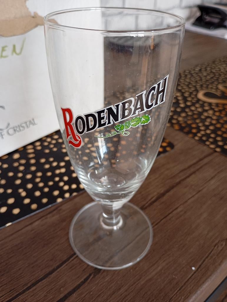4 verres Rodenbach, Collections, Enlèvement, Neuf, Verre à bière
