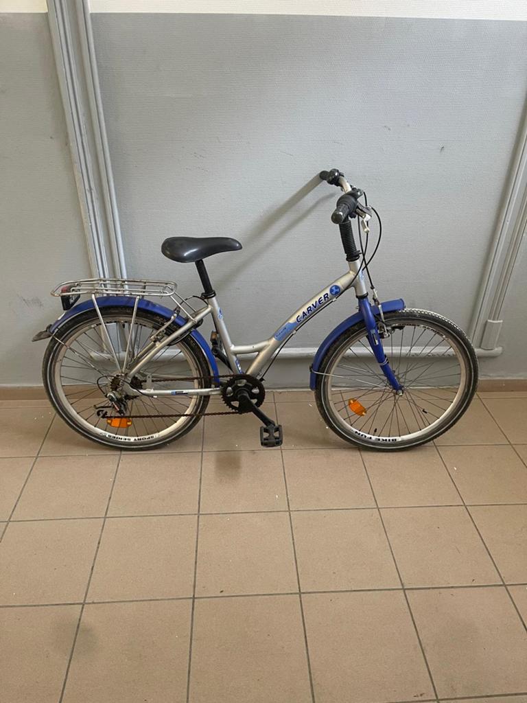 Velo, Enlèvement ou Envoi, Comme neuf
