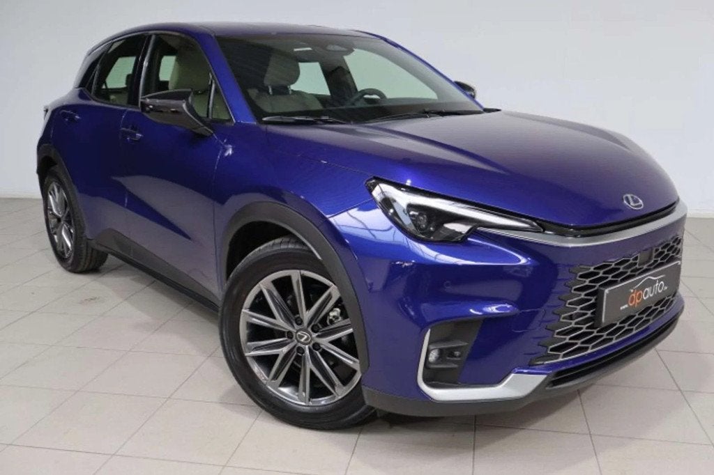 Lexus LBX LBX 1.5i HEV CVT Elegant (bj 2025, automaat), Auto's, Lexus, Automaat, Gebruikt, 91 pk, LBX