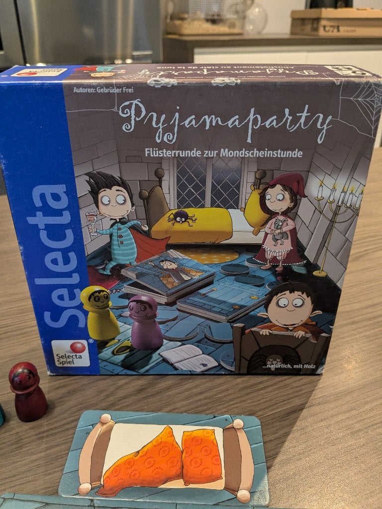 Speelgoed - gezelschapsspel - pyjamaparty - selecta, Ophalen of Verzenden, Gebruikt, Selecta