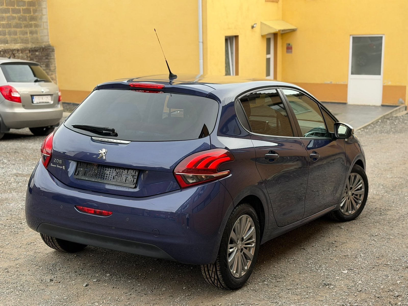 Peugeot 208 1.6hdi 2017 Style, Autos, Euro 6, Entreprise, Diesel, 1600 cm³