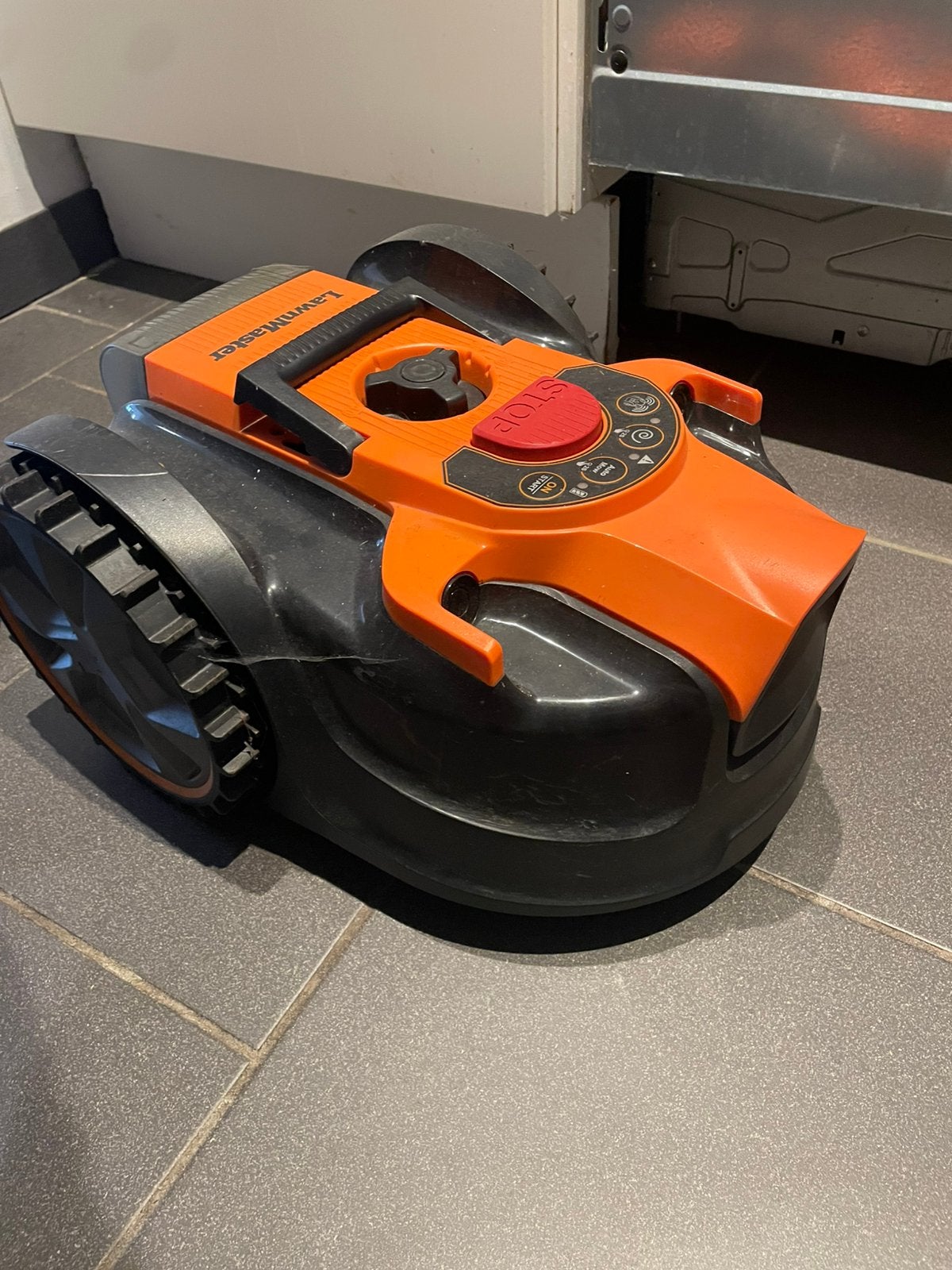 Robot tondeuse Lawnmaster, Enlèvement, Utilisé