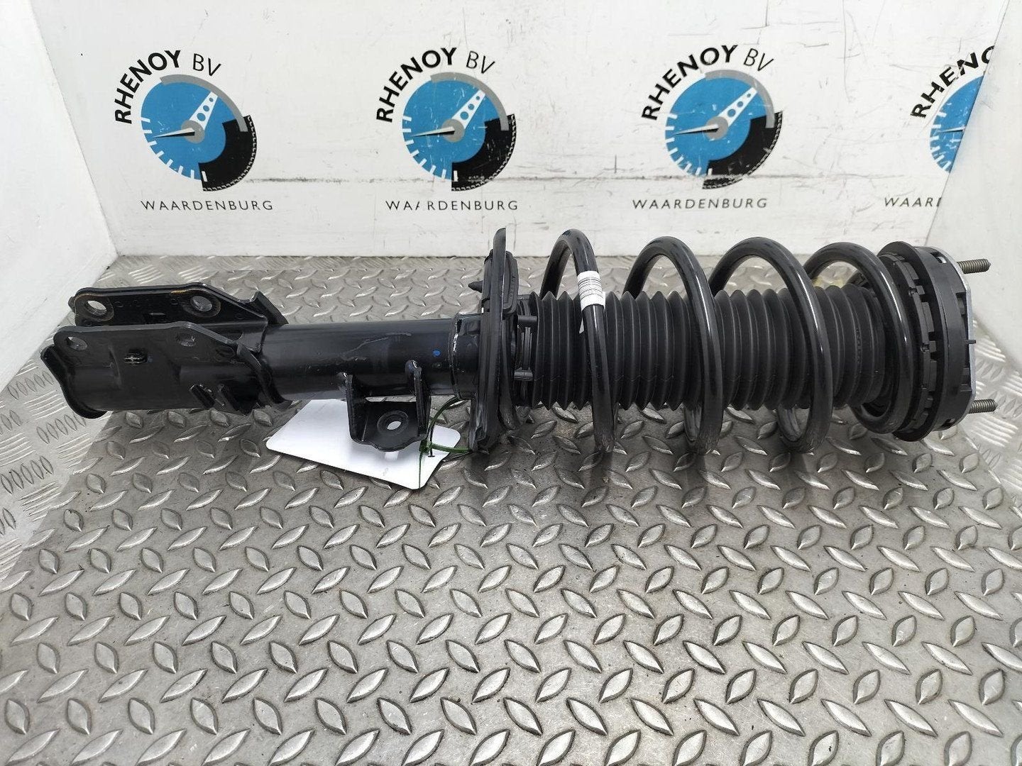 FORD TRANSIT COURIER TREND VEERPOOT / SCHOKBREKER LV R2X618K, Ophalen of Verzenden, Gebruikt, ARN erkend