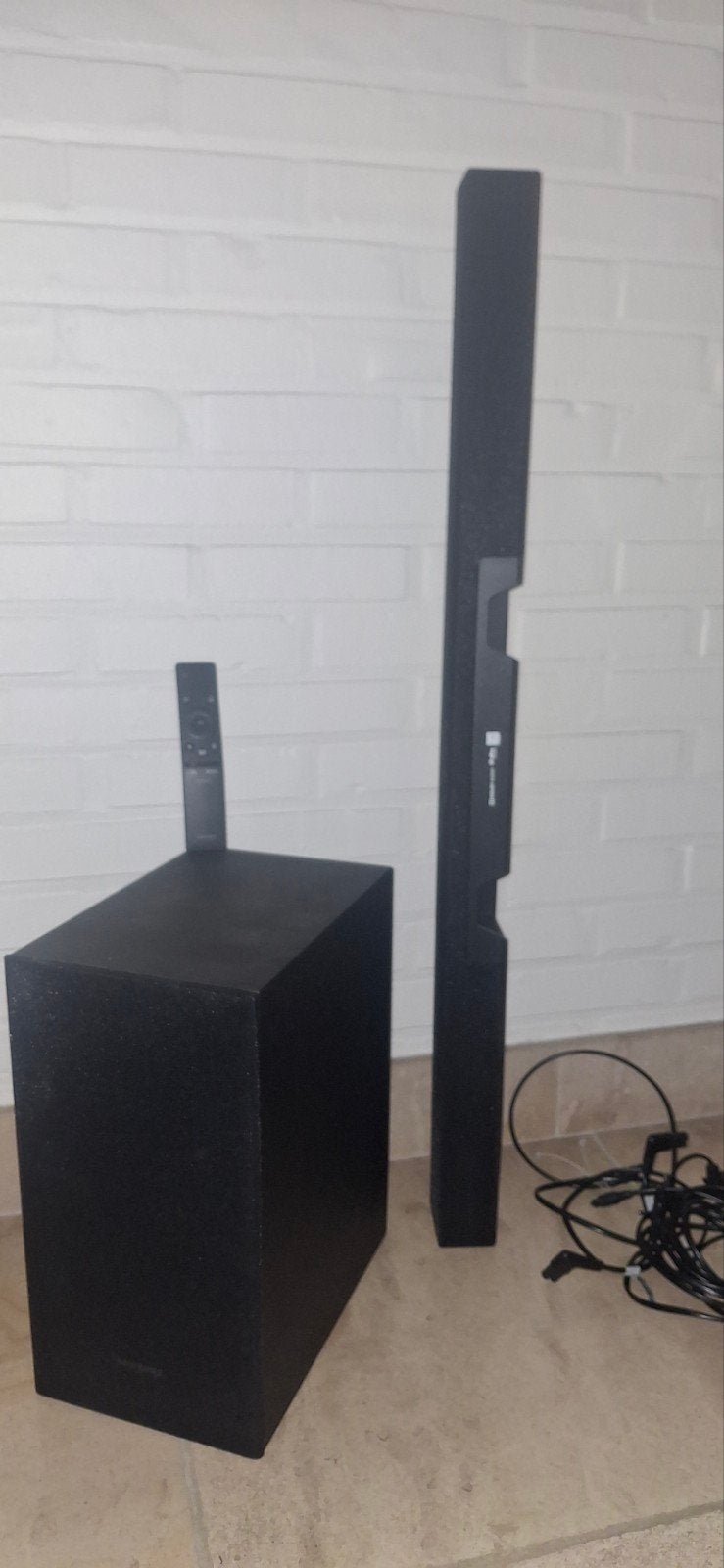 Barre de son avec boîtier de basse Samsung HW-T450/XN, Enlèvement