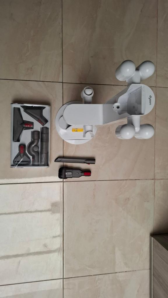 Dyson stofzuigeraccessoires als nieuw, Elektronische apparatuur, Stofzuigers, Ophalen