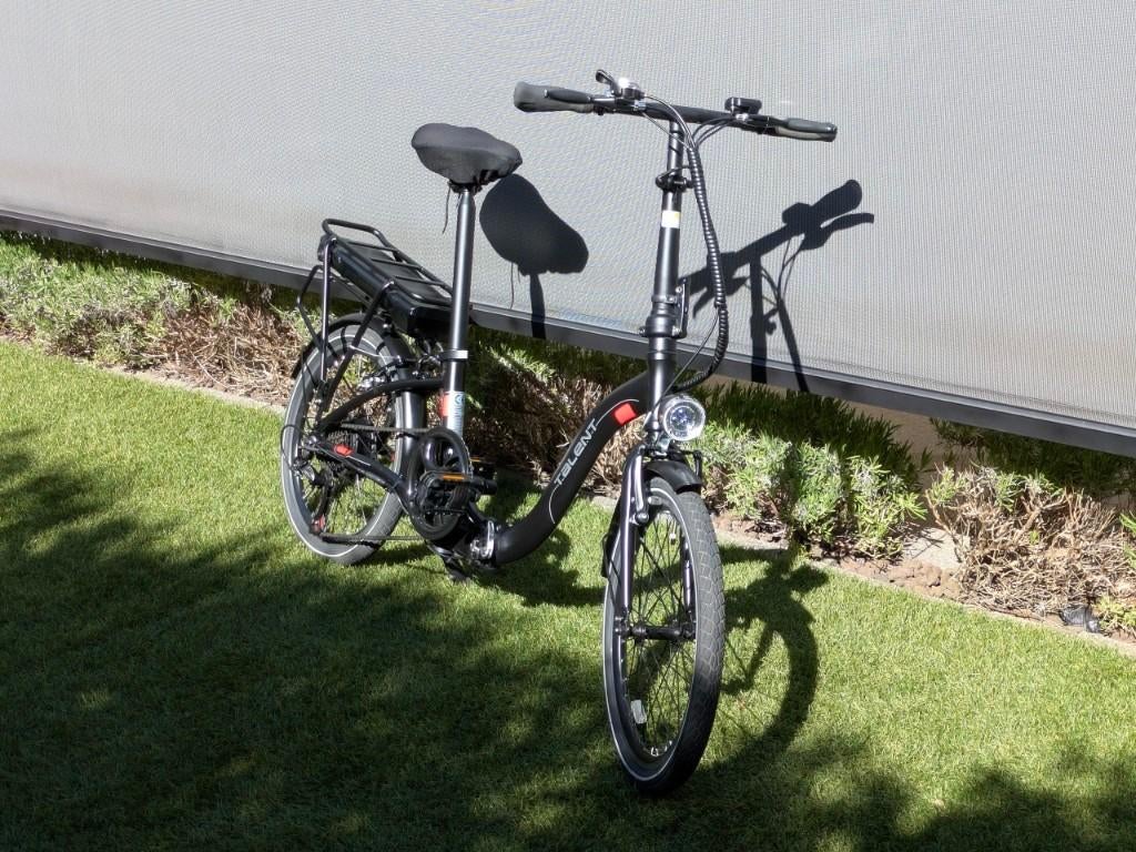 E-Vouwfiets ITEK model Talent (2023) – Slechts 587 km !, Fietsen en Brommers, Ophalen, Zo goed als nieuw, 50 km per accu of meer