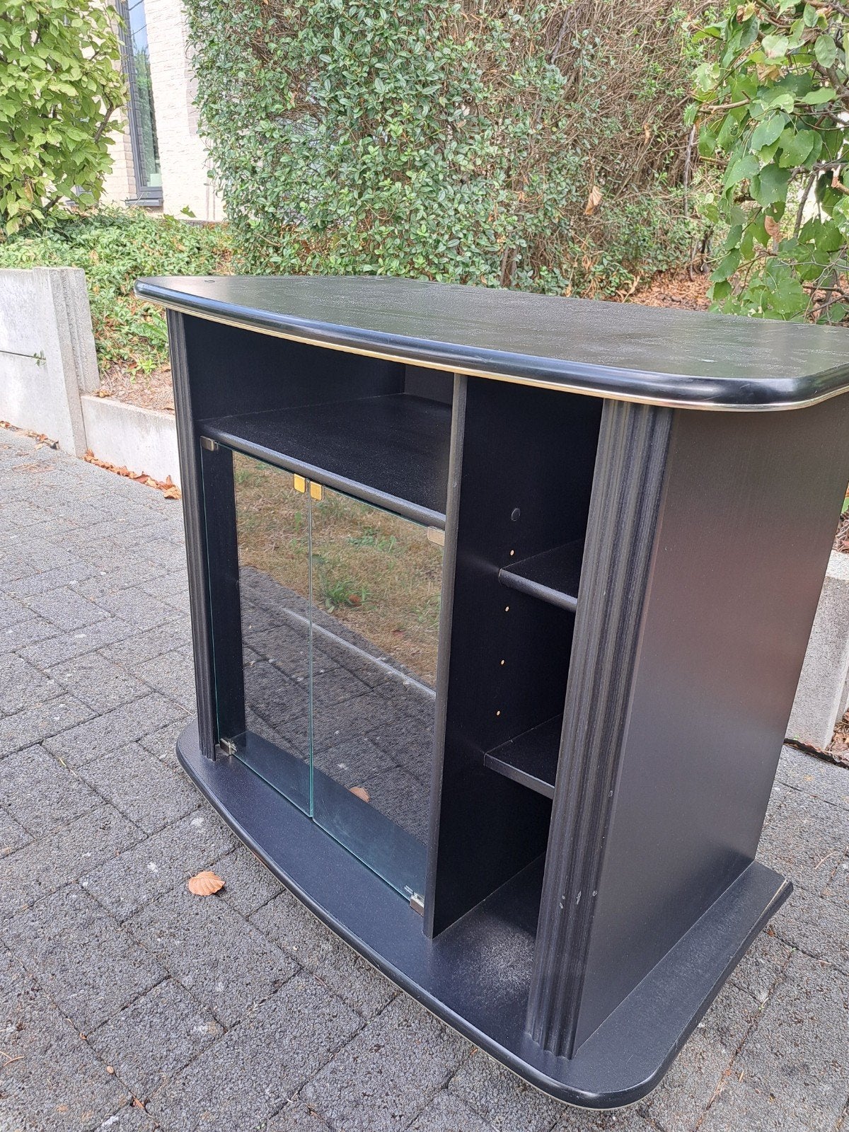 tv kast, Ophalen